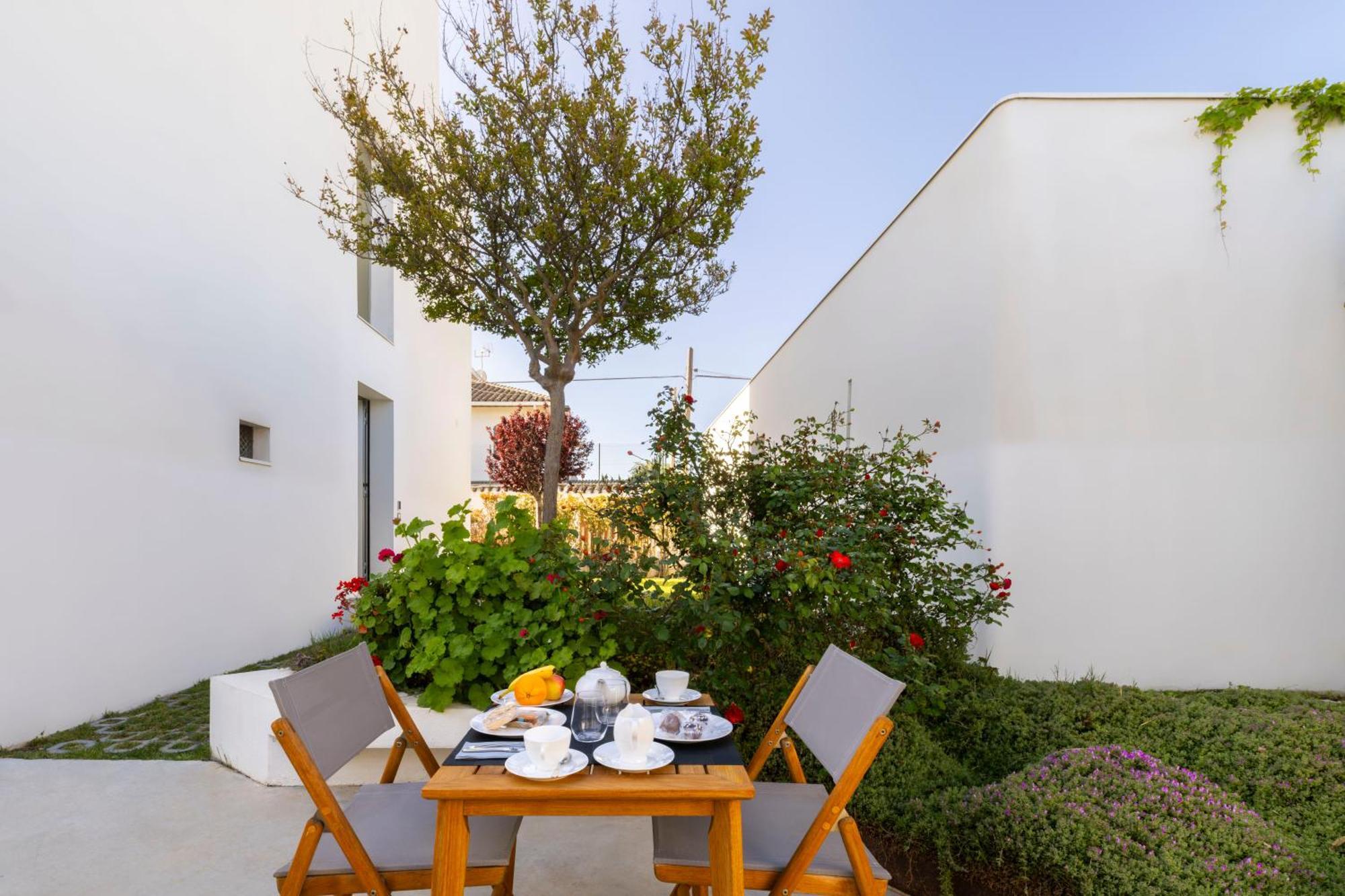 Villa VI Флумини ди Куарту Екстериор снимка